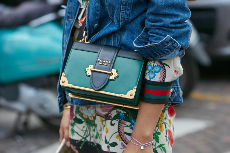 prada tasje