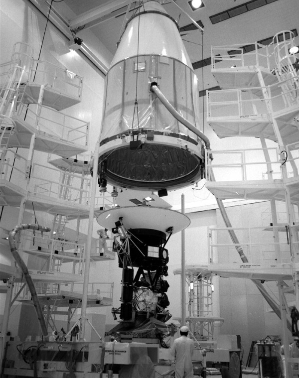 voyager 2