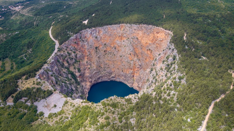 Crveno Jezero