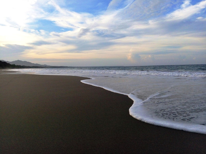 Playa Negra