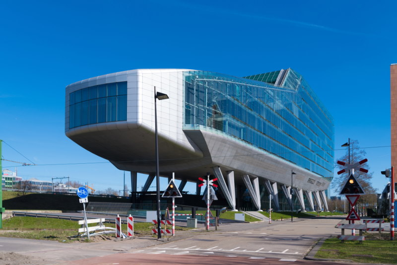 infinity zuidas