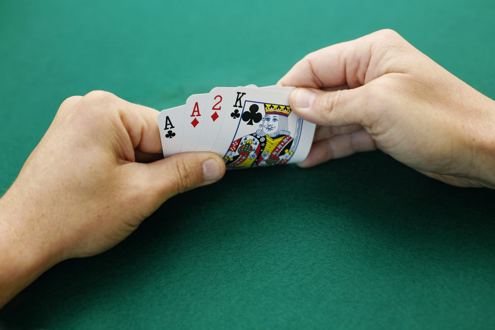 Four Card Poker