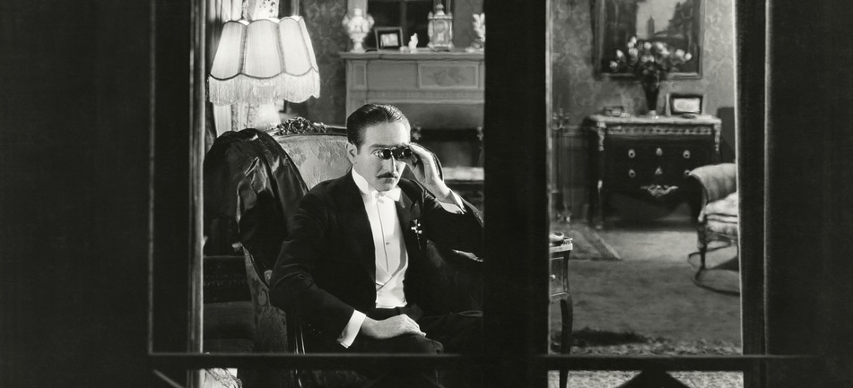10 Coolste Gadgets uit de Geschiedenis van de Spionnenwereld spion gadgets