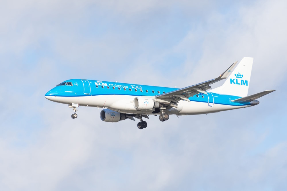 Embraer 175