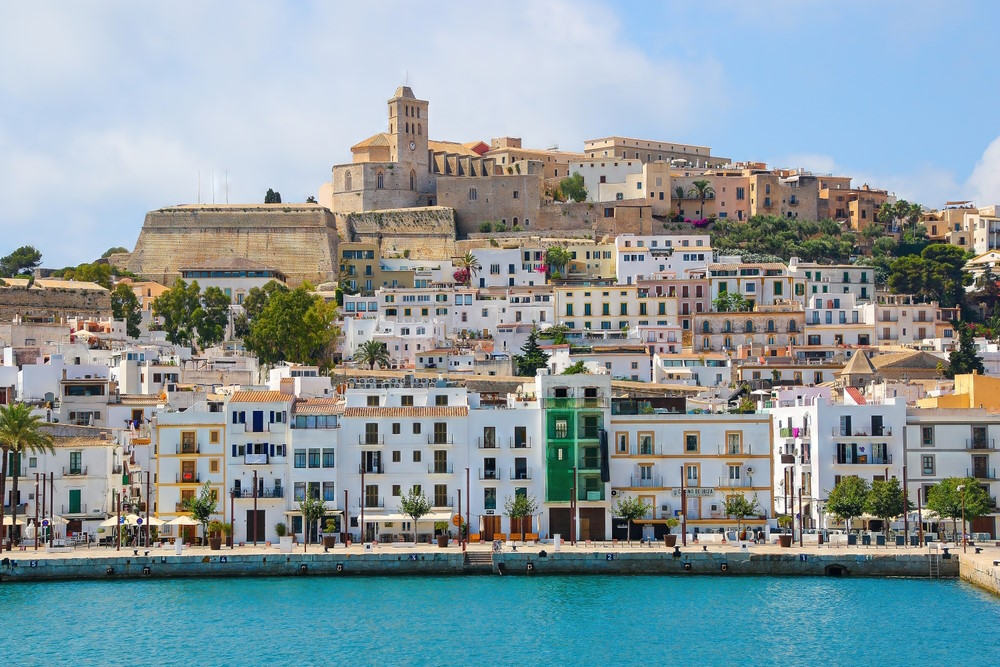 dalt vila