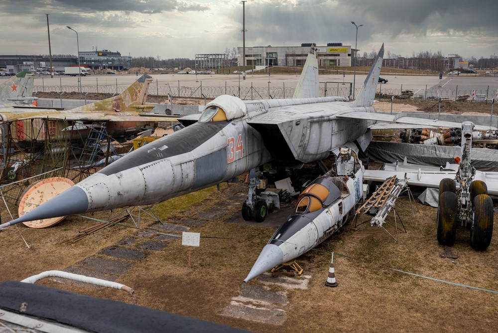 mig 25 mig 25