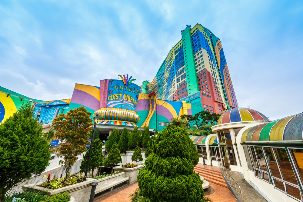 first world hotel