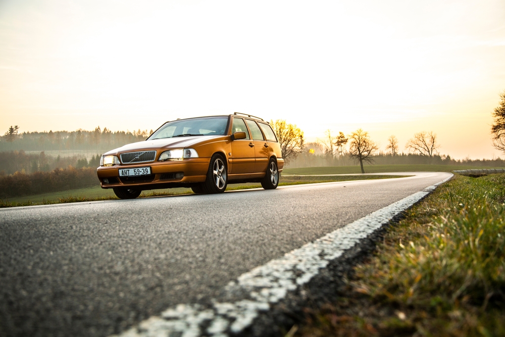 Prague,,The,Czech,Republic,,8.11.,2022:,Orange,Saffron,Volvo,V70 Prague,,The,Czech,Republic,,8.11.,2022:,Orange,Saffron,Volvo,V70