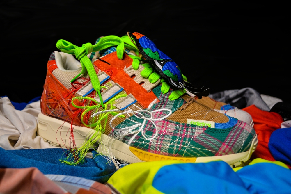 Sean,Wotherspoons,Adidas,Zx,8000,"superearth"