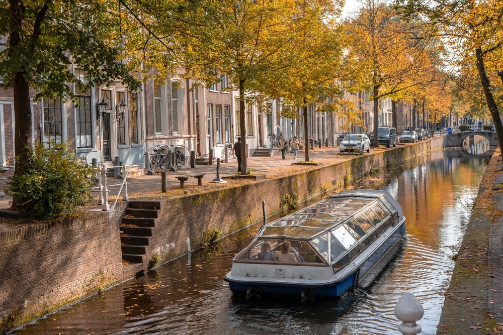 delft