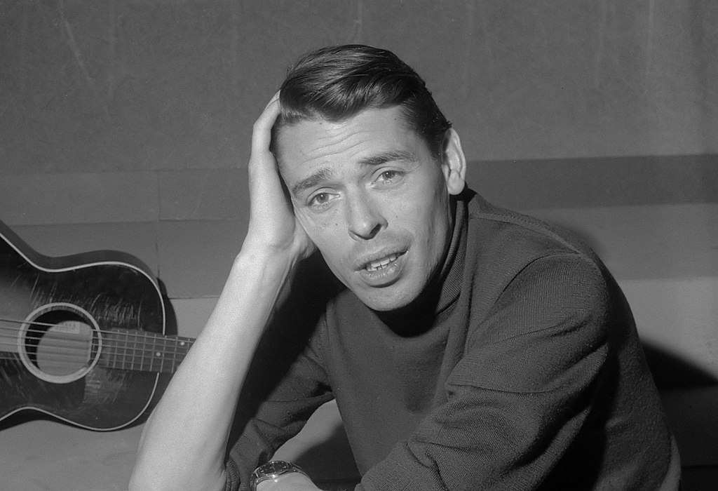 Jacques Brel in TV programma Domino.*21 maart 1962
