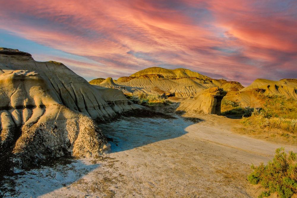Dinosaur Trail (Alberta)