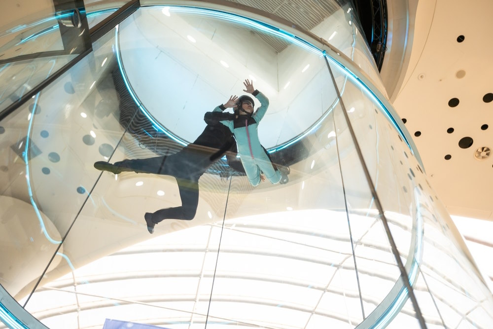 indoor skydiven