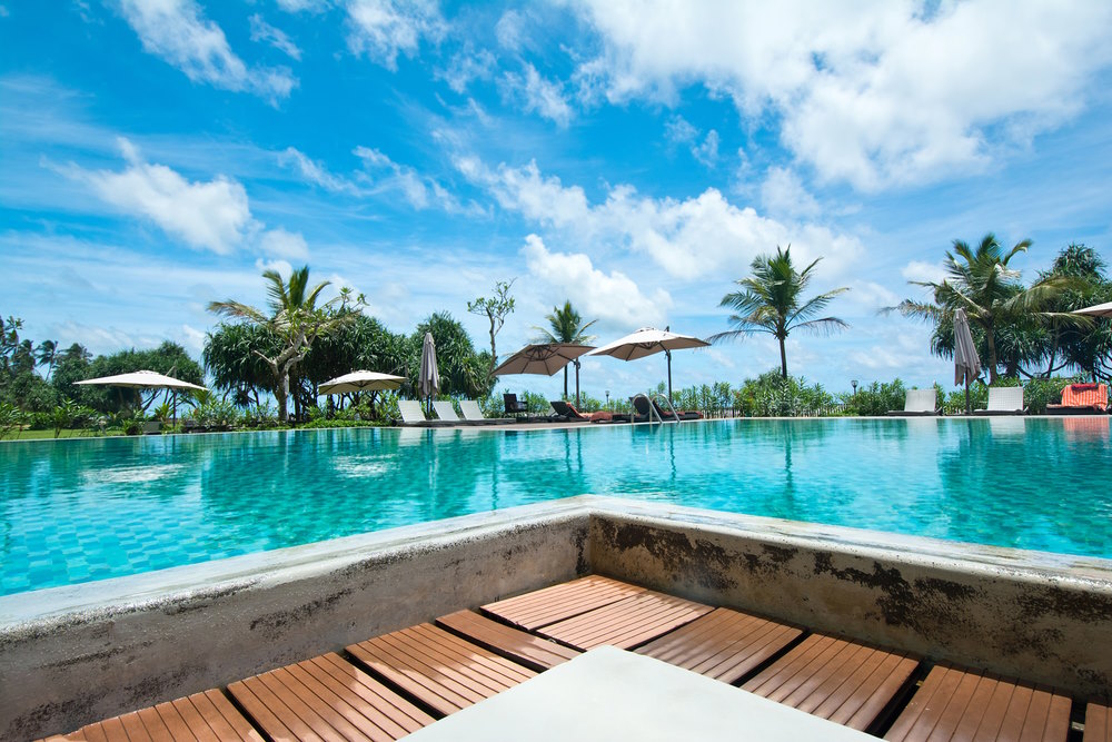swim up room
